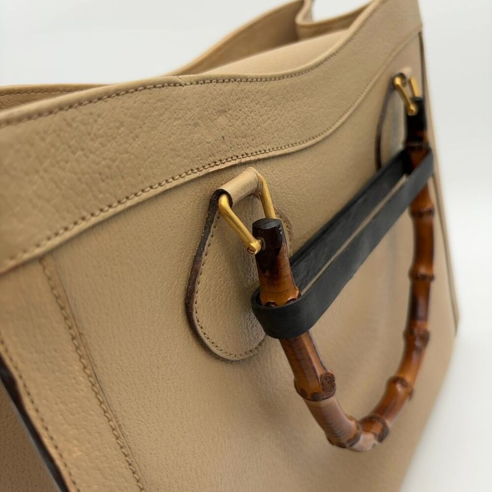 Gucci Diana Beige Leather Tote - Picture 6 of 6